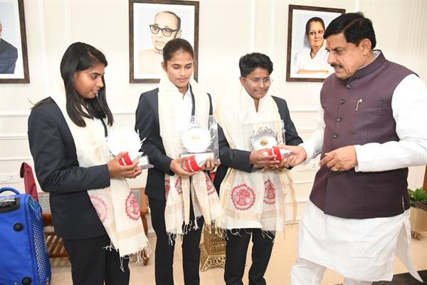 cm-khiladi